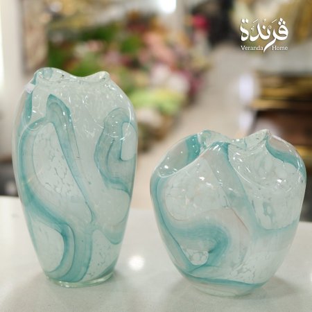 مزهرية زجاج الماني ابيض ثلجي